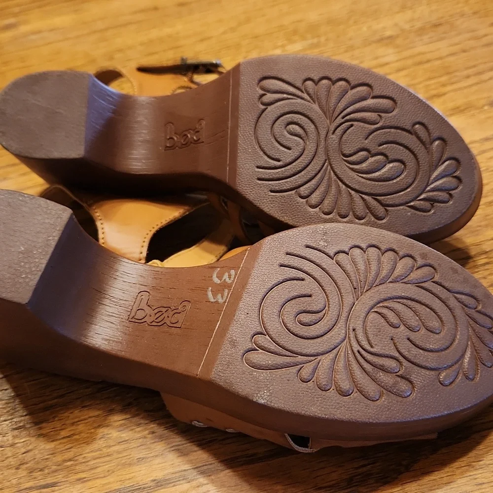 boc gwenethwoodgrain platform